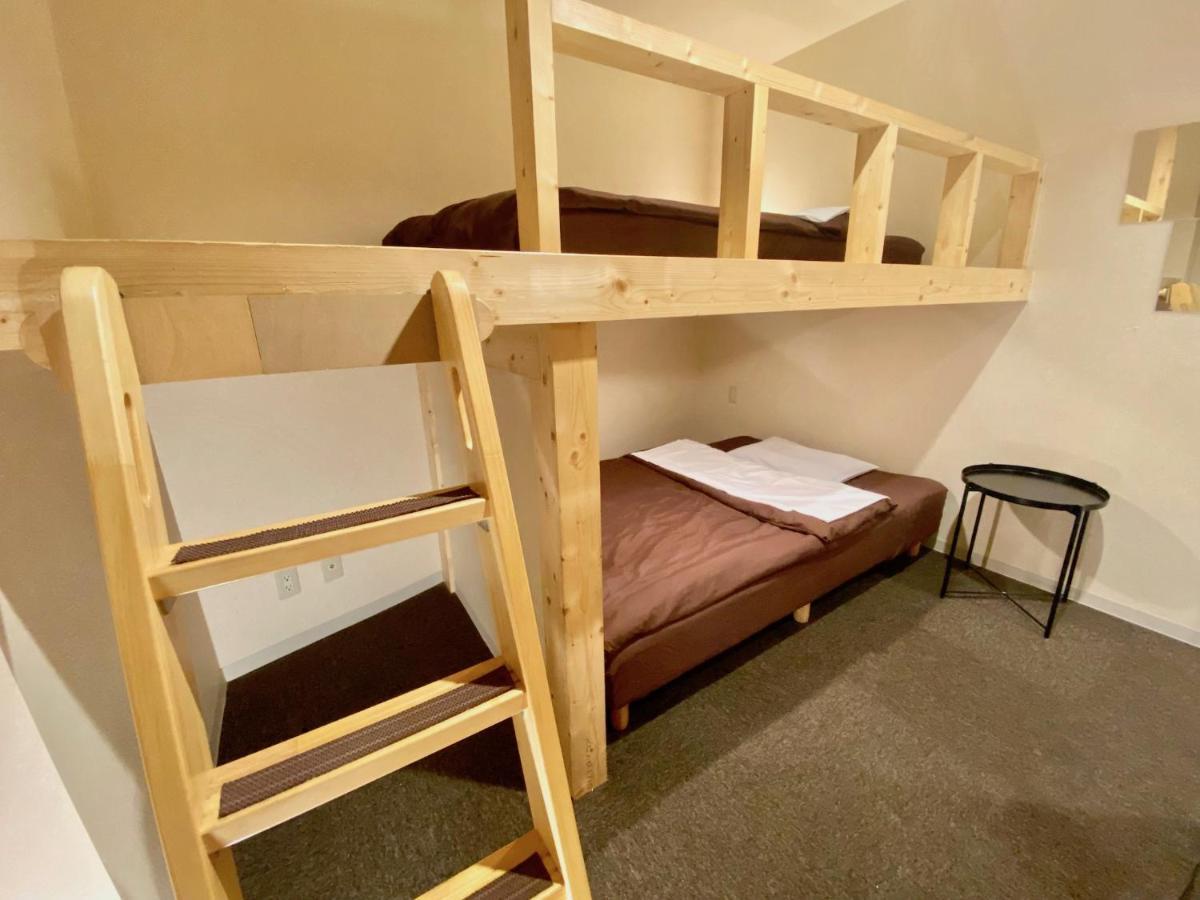 Osaka Guesthouse Nest Esterno foto